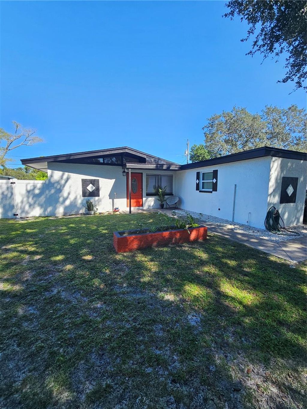 Photo of Cocoa, FL 32922 (MLS # G5103271)