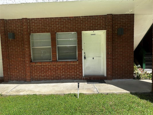 1315 SE SILVER SPRINGS PL APT 6, OCALA, FL 34471 - Image 2ee6fb497ec59bfdfeb6e41d94064de5/3360822257