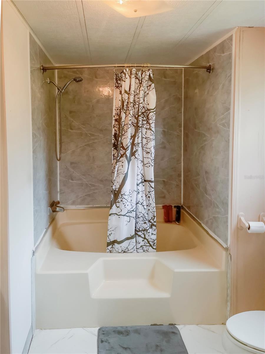 GREEN ACRES ADD - Residential