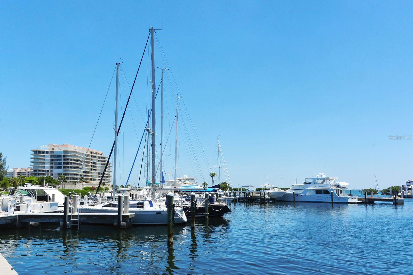 HARBOUR OAKS 2 - Residential