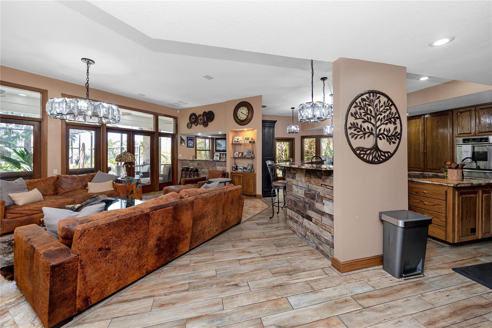 GOLF VIEW ESTATES - Residential