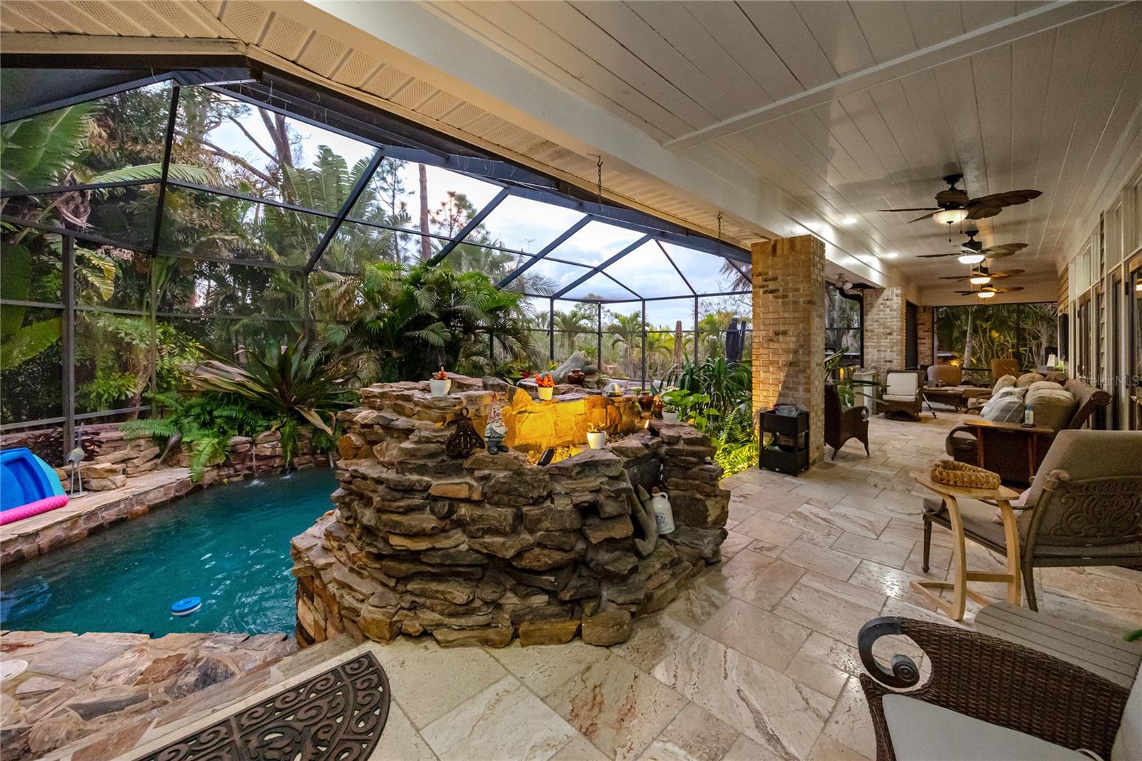 GOLF VIEW ESTATES - Residential