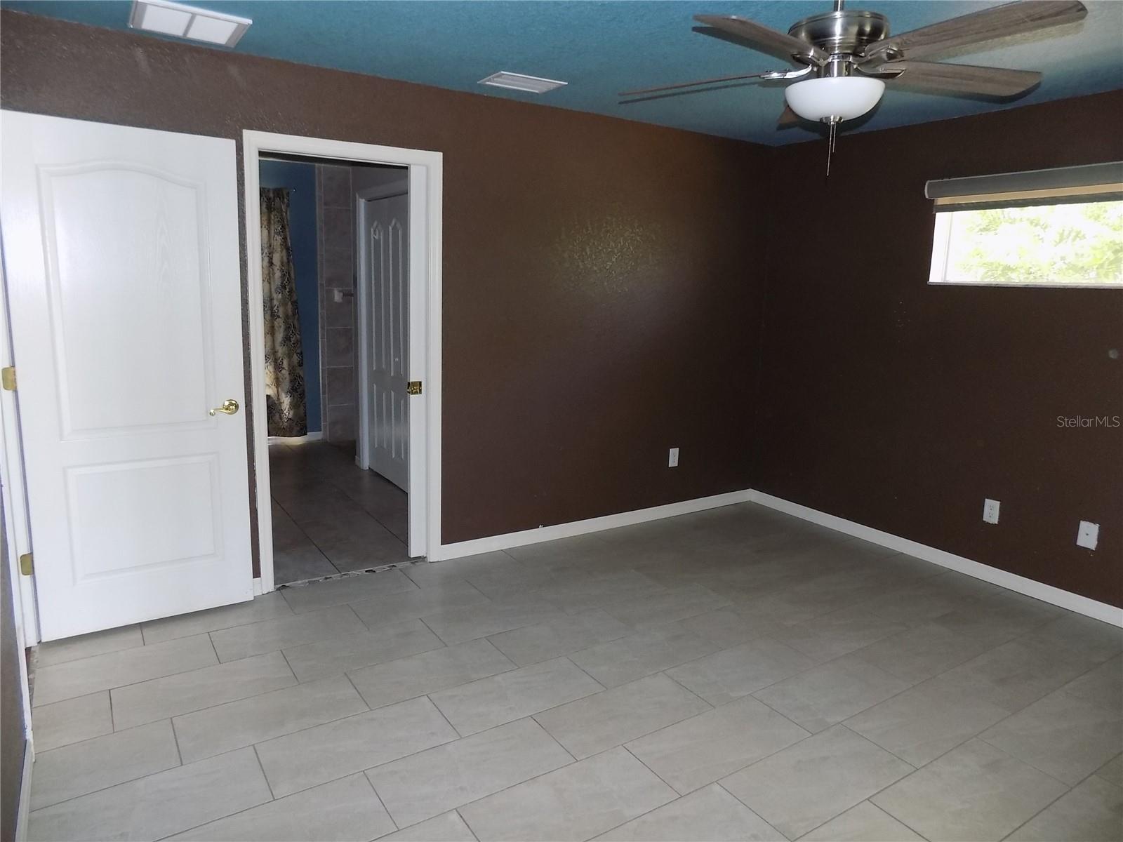 CITRUS SPGS UNIT 25 - Residential