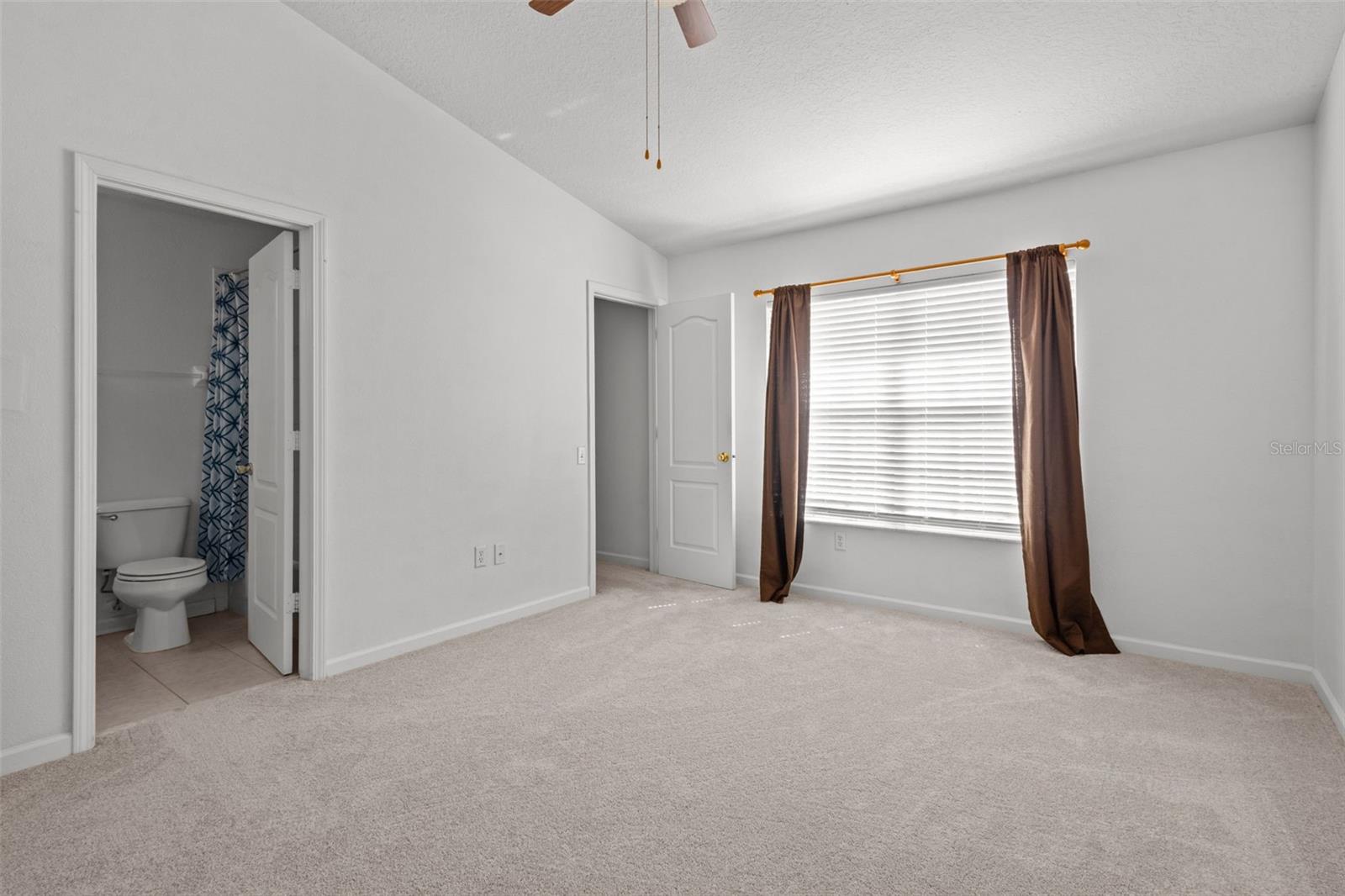 VISTA CAY - Residential