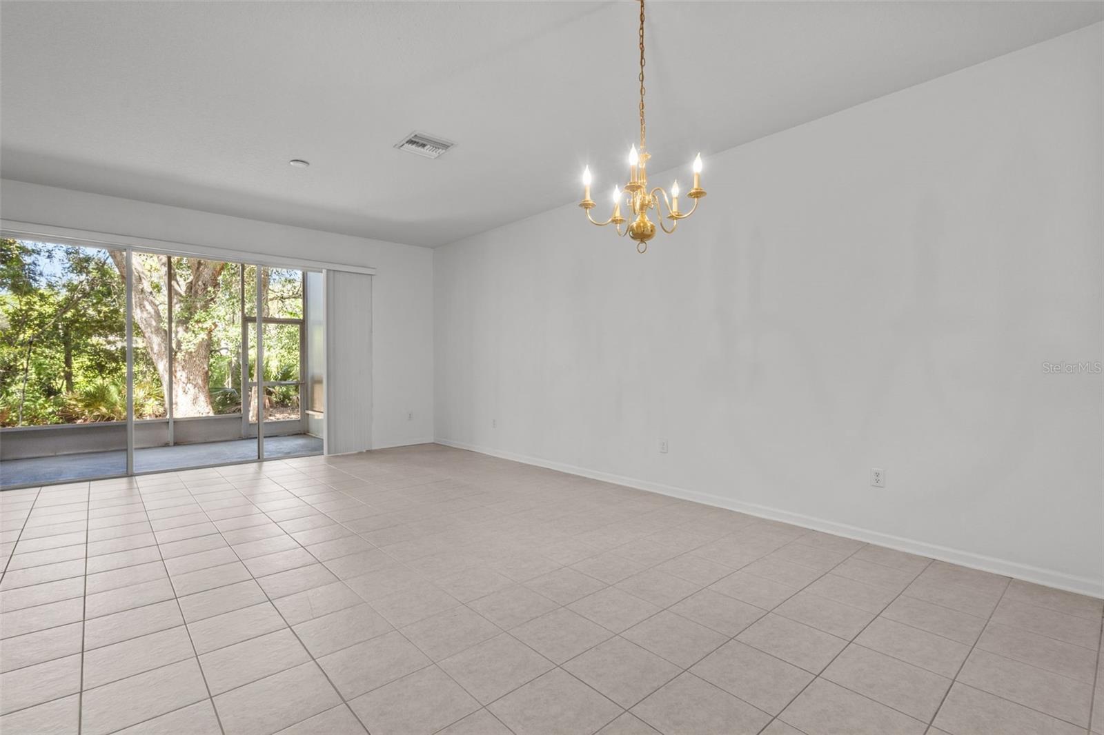 VISTA CAY - Residential