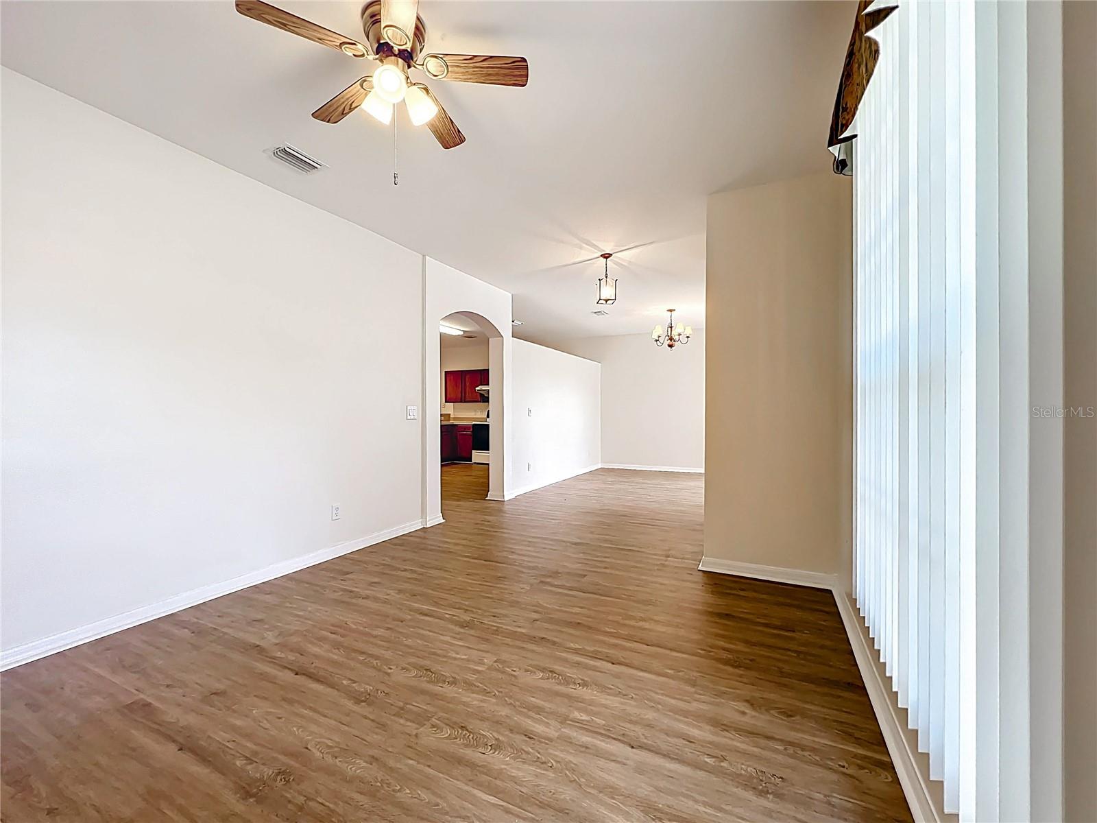 BARRINGTON PH 02 - Residential Lease