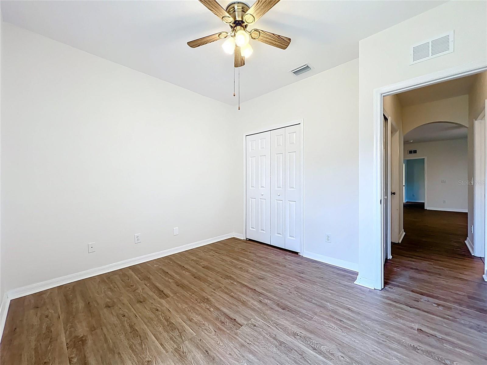 BARRINGTON PH 02 - Residential Lease