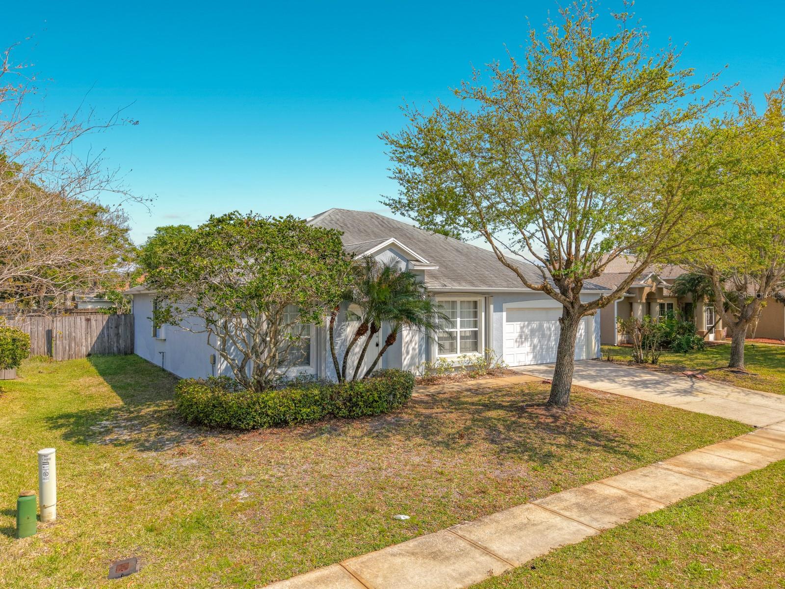 BARRINGTON PH 02 - Residential Lease