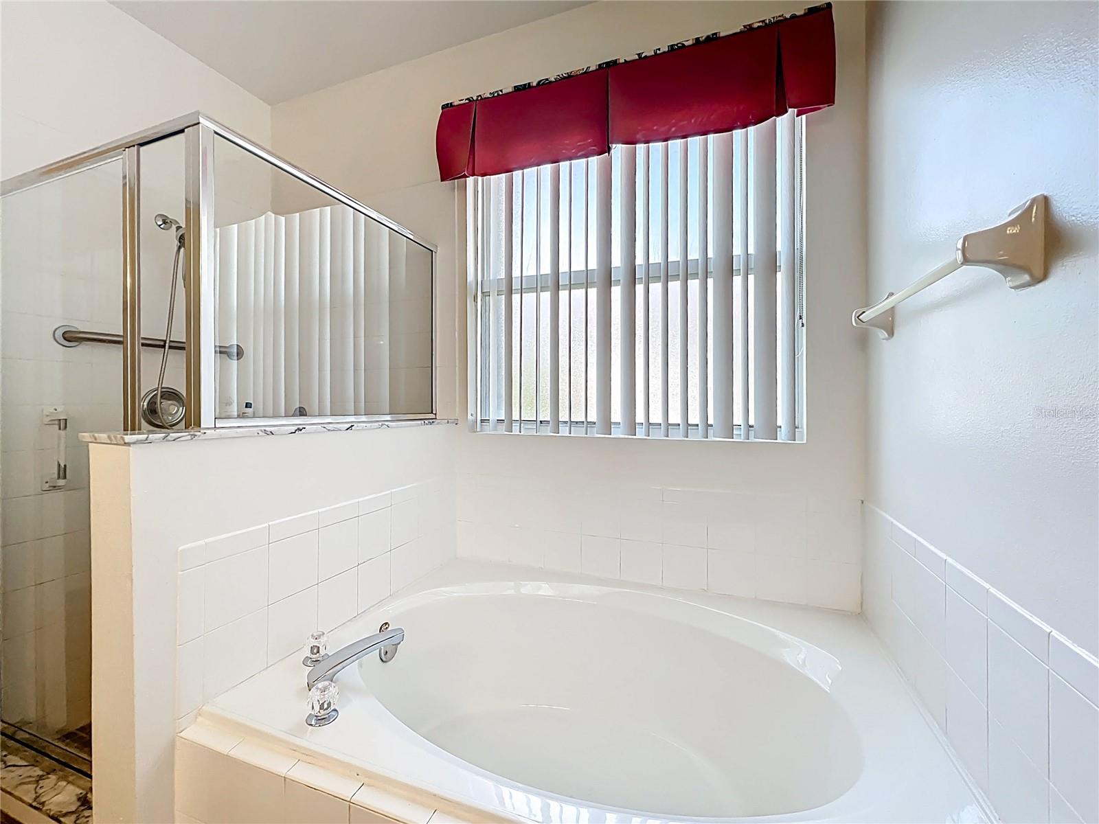 BARRINGTON PH 02 - Residential Lease