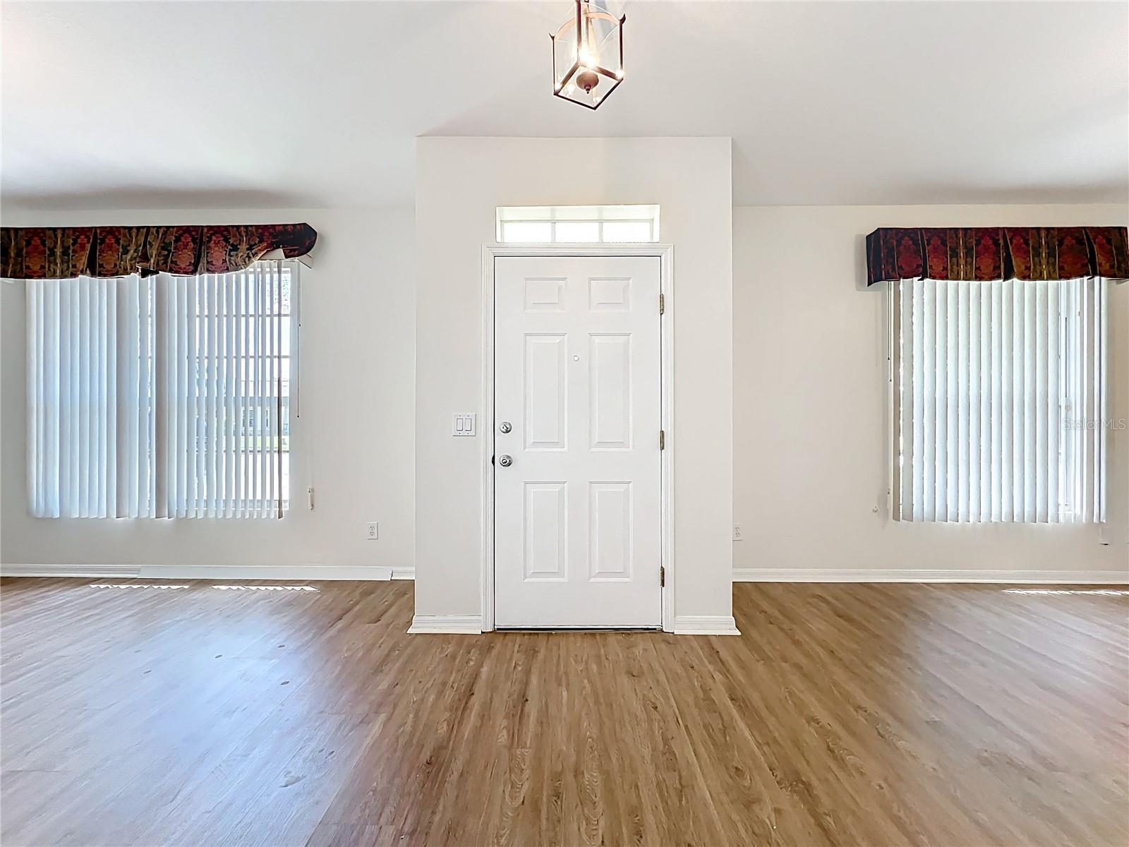 BARRINGTON PH 02 - Residential Lease