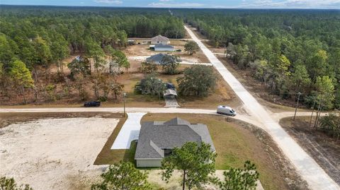 A home in DUNNELLON