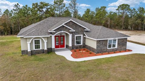 A home in DUNNELLON