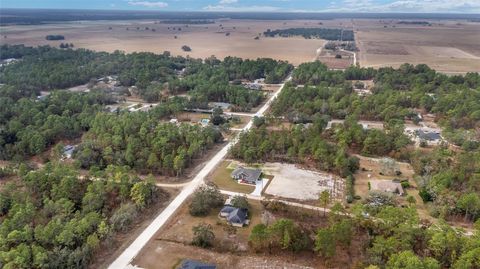 A home in DUNNELLON