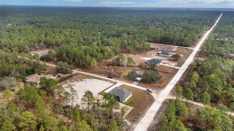 A home in DUNNELLON