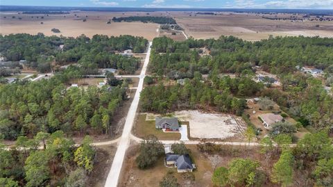 A home in DUNNELLON