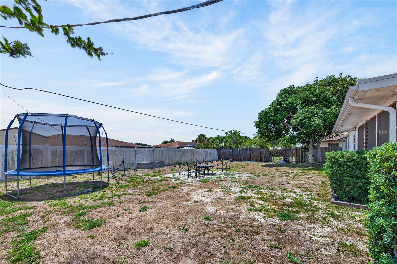 VENICE GARDENS - Residential