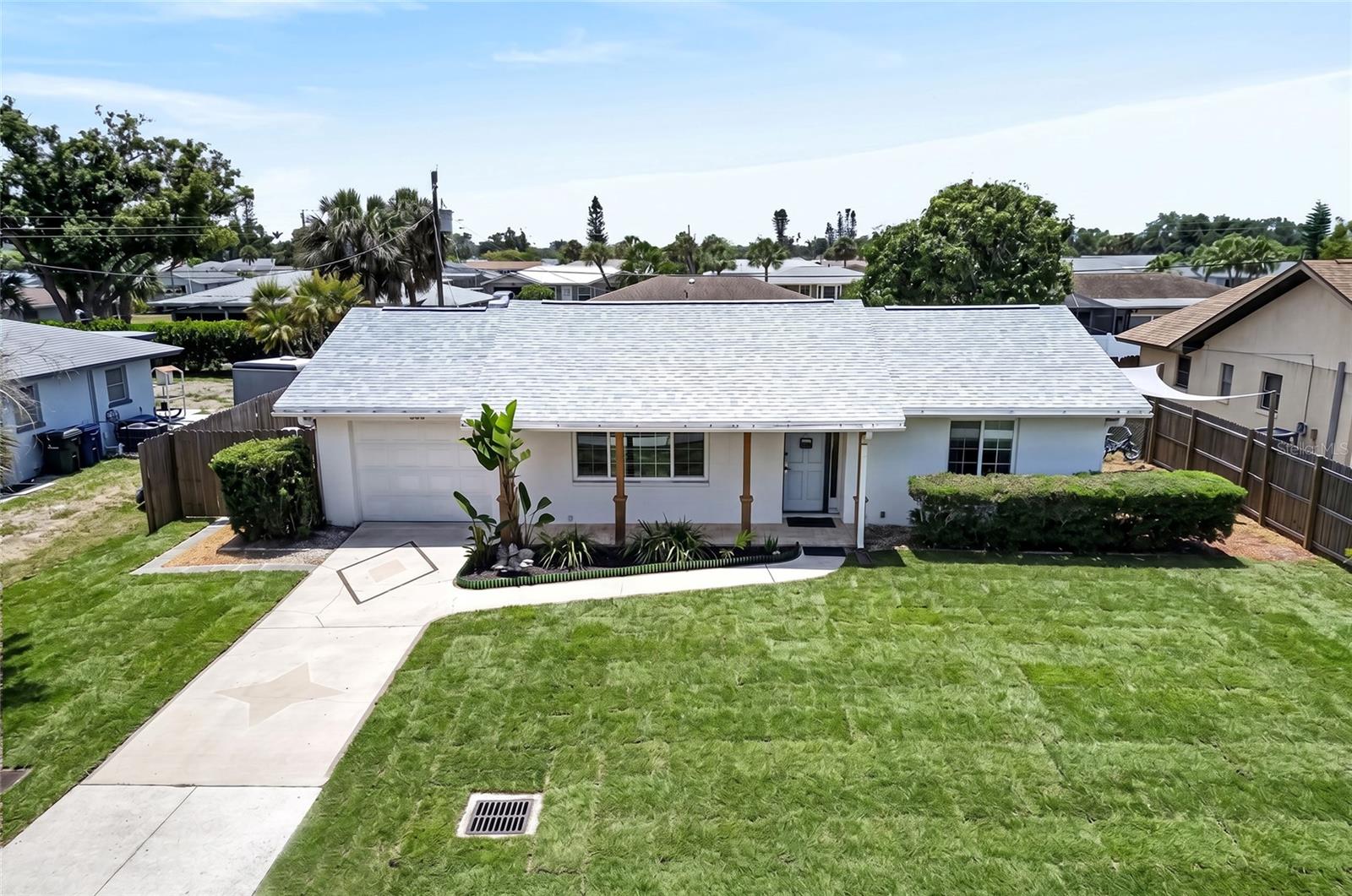 VENICE GARDENS - Residential