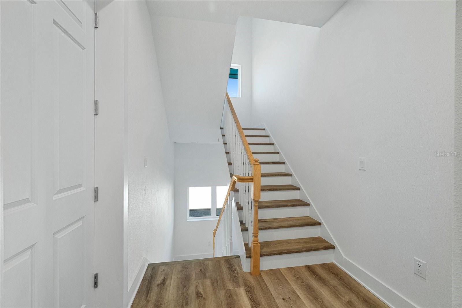 AZUL TWNHMS CONDO - Residential