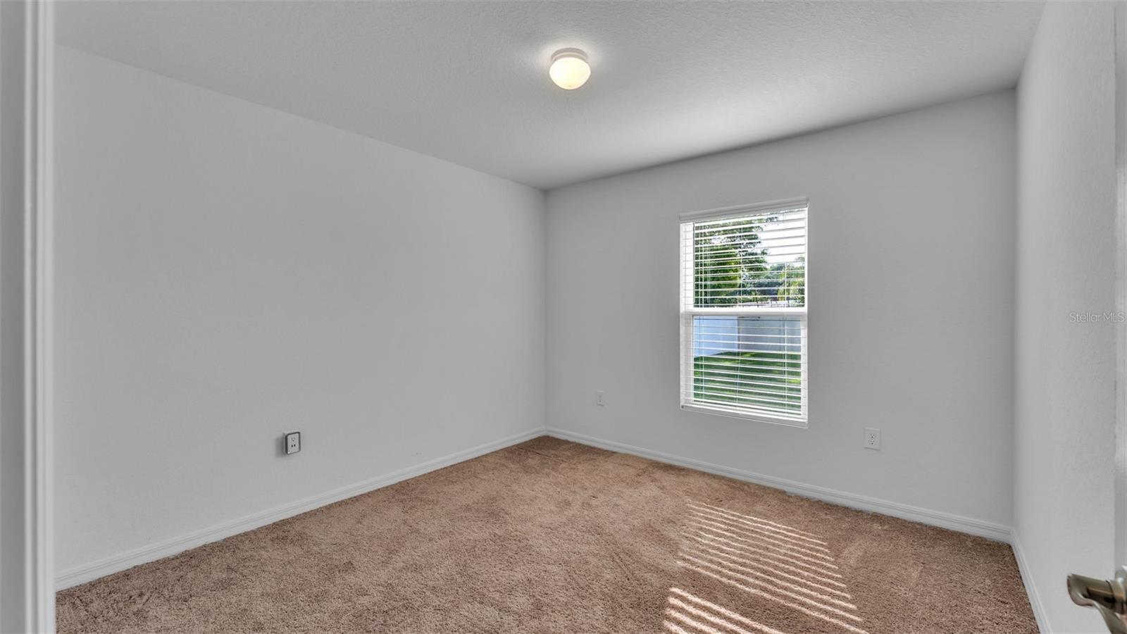 LAKE ARIANA ESTATES - Residential