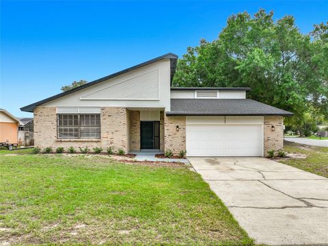 Photo of 8646 Park Highland Drive, Orlando, FL 32818 (MLS # O6414241)