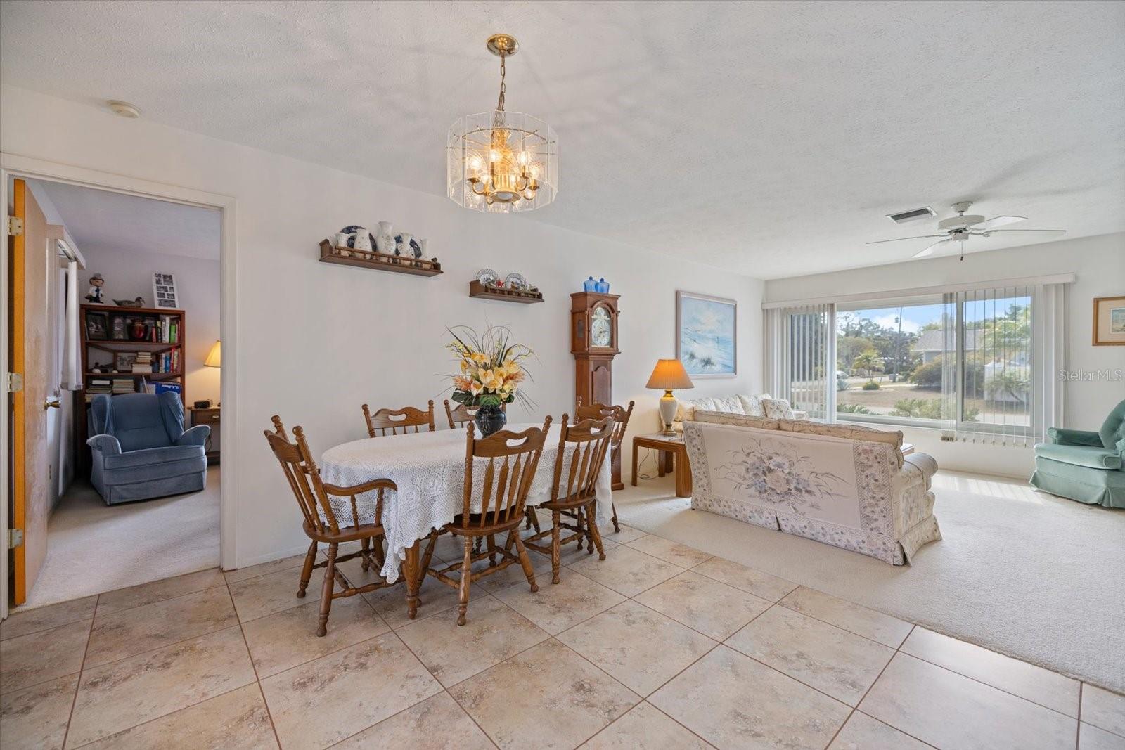 SOUTH VENICE - Residential