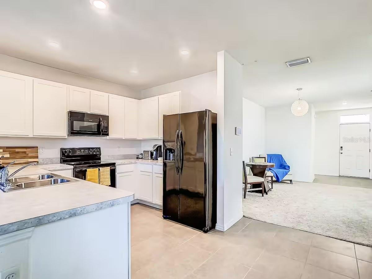10024 MERRY FAWN COURT