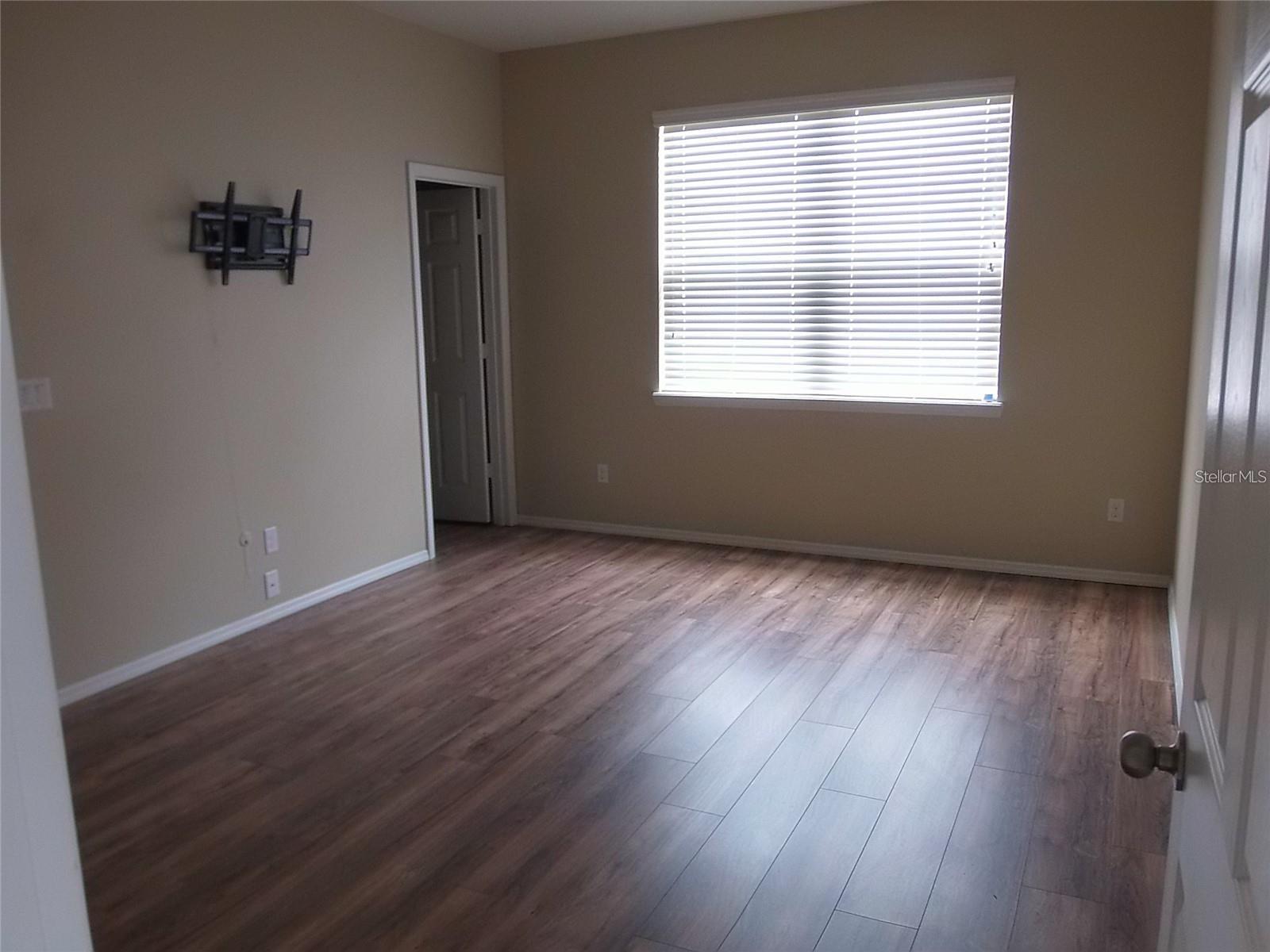 SULLIVAN RANCH SUB - Residential Lease