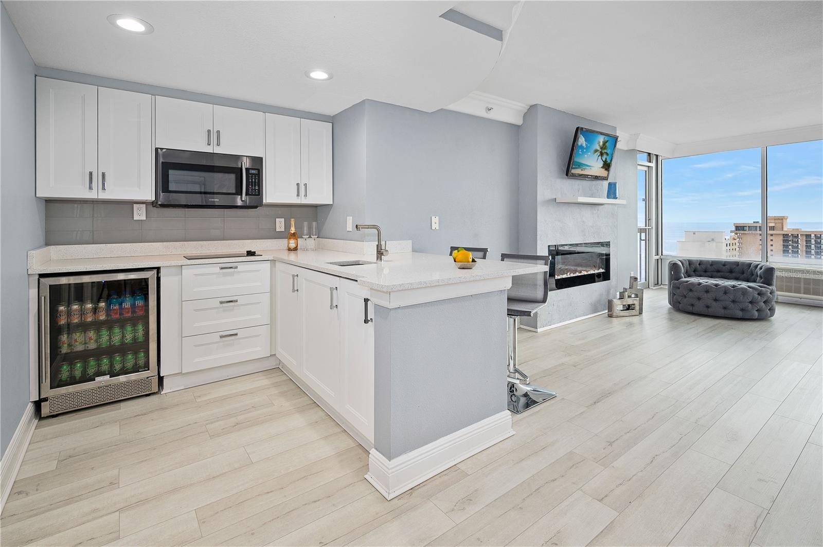 DAYTONA BEACH RESORT & CONF CENTER - Residential