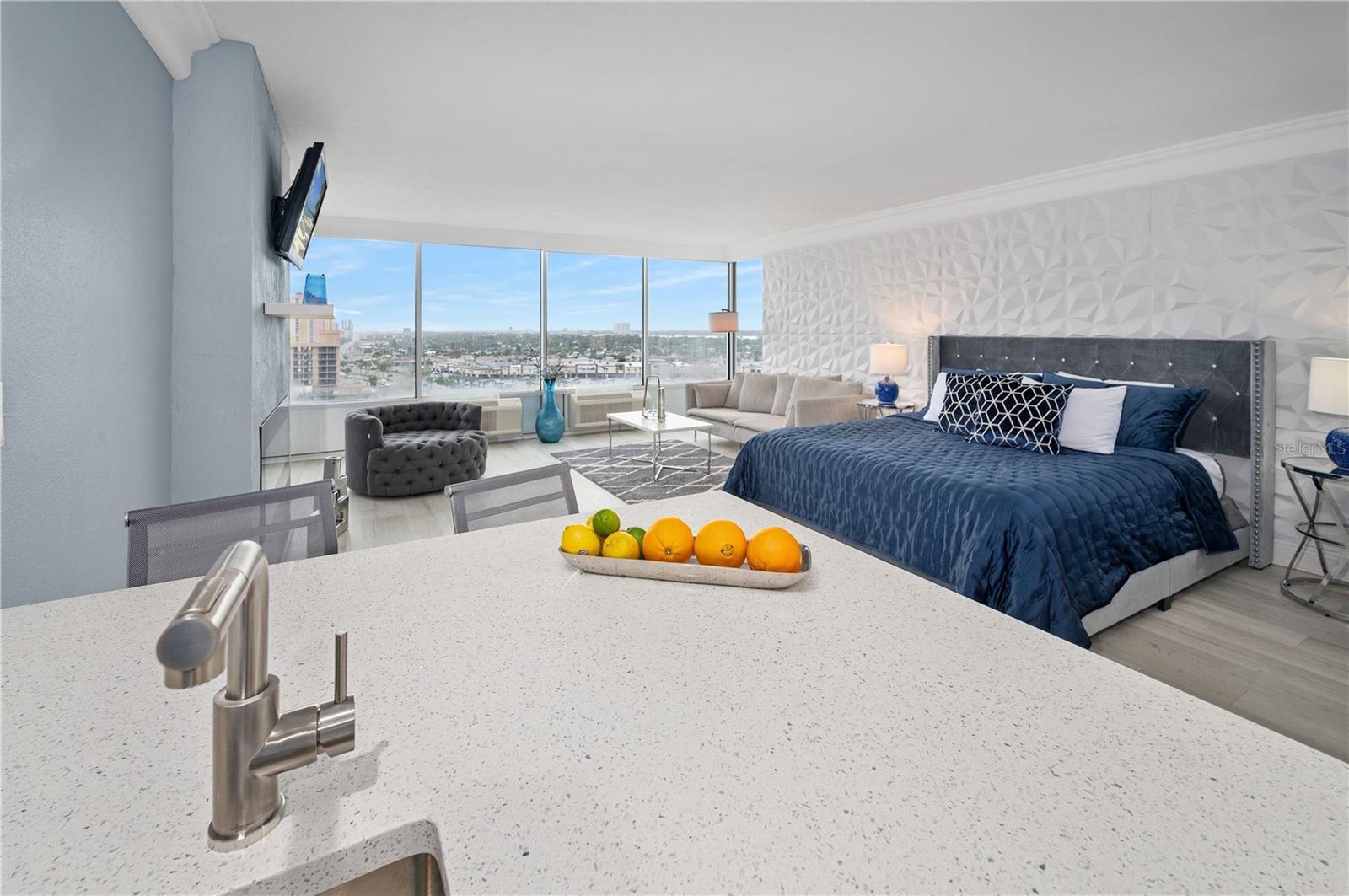 DAYTONA BEACH RESORT & CONF CENTER - Residential