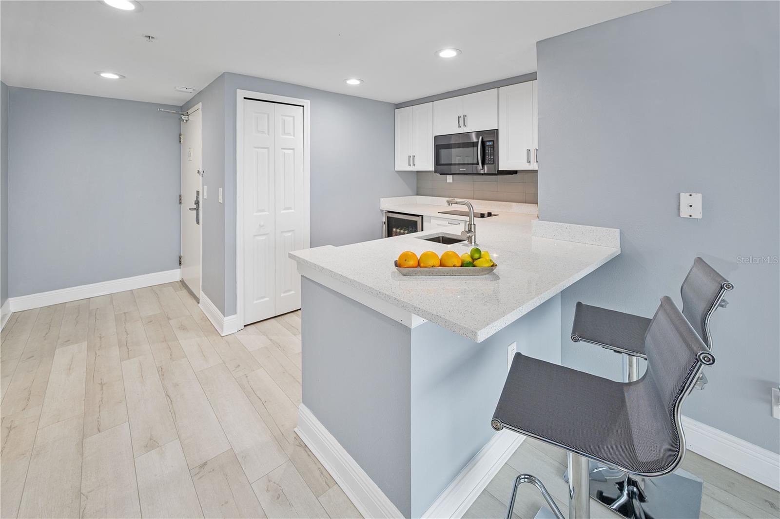 DAYTONA BEACH RESORT & CONF CENTER - Residential