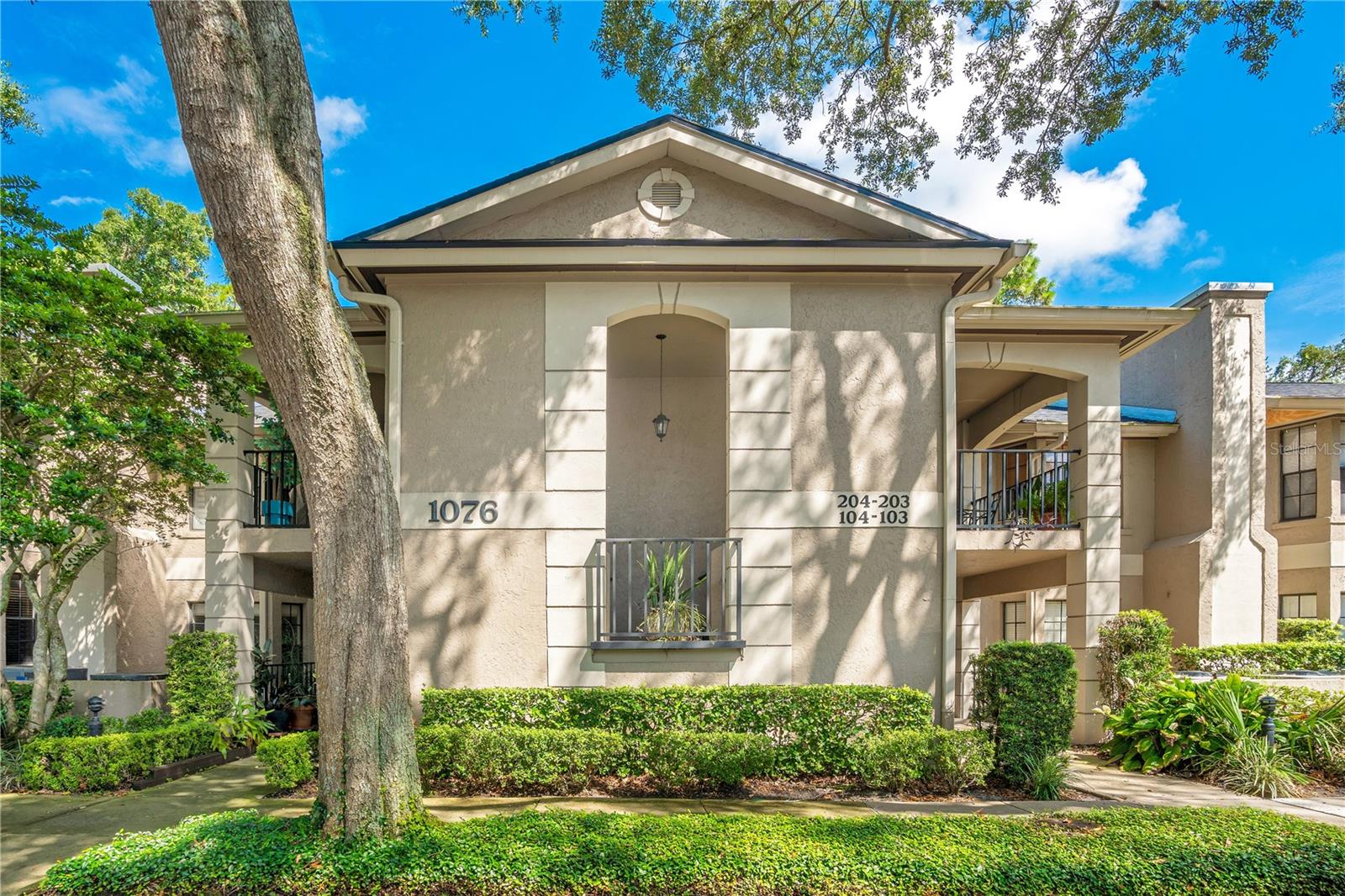 View ALTAMONTE SPRINGS, FL 32714 condo