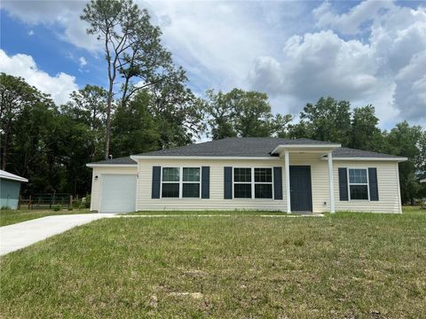 Photo of 185 Malauka Loop, Ocklawaha, FL 32179 (MLS # OM703656) Photo of 185 Malauka Loop, Ocklawaha, FL 32179 (MLS # OM703656)