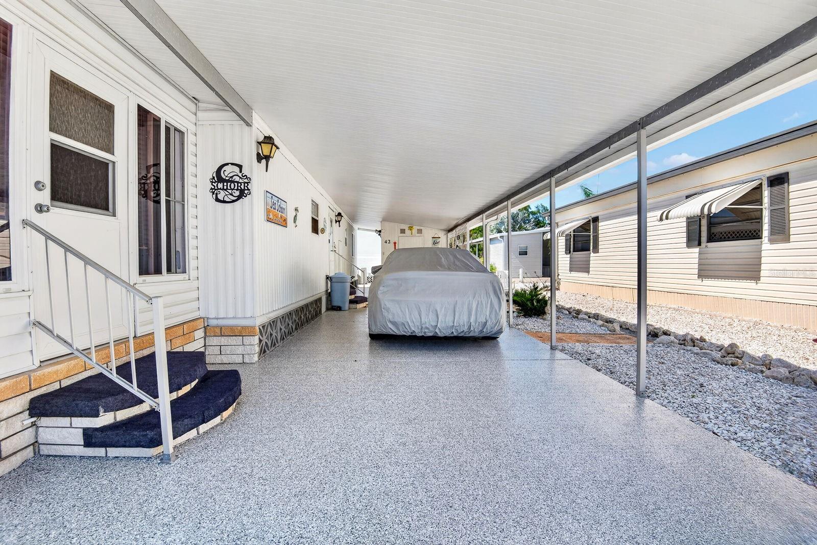 PALMA SOLA SHORES - Residential