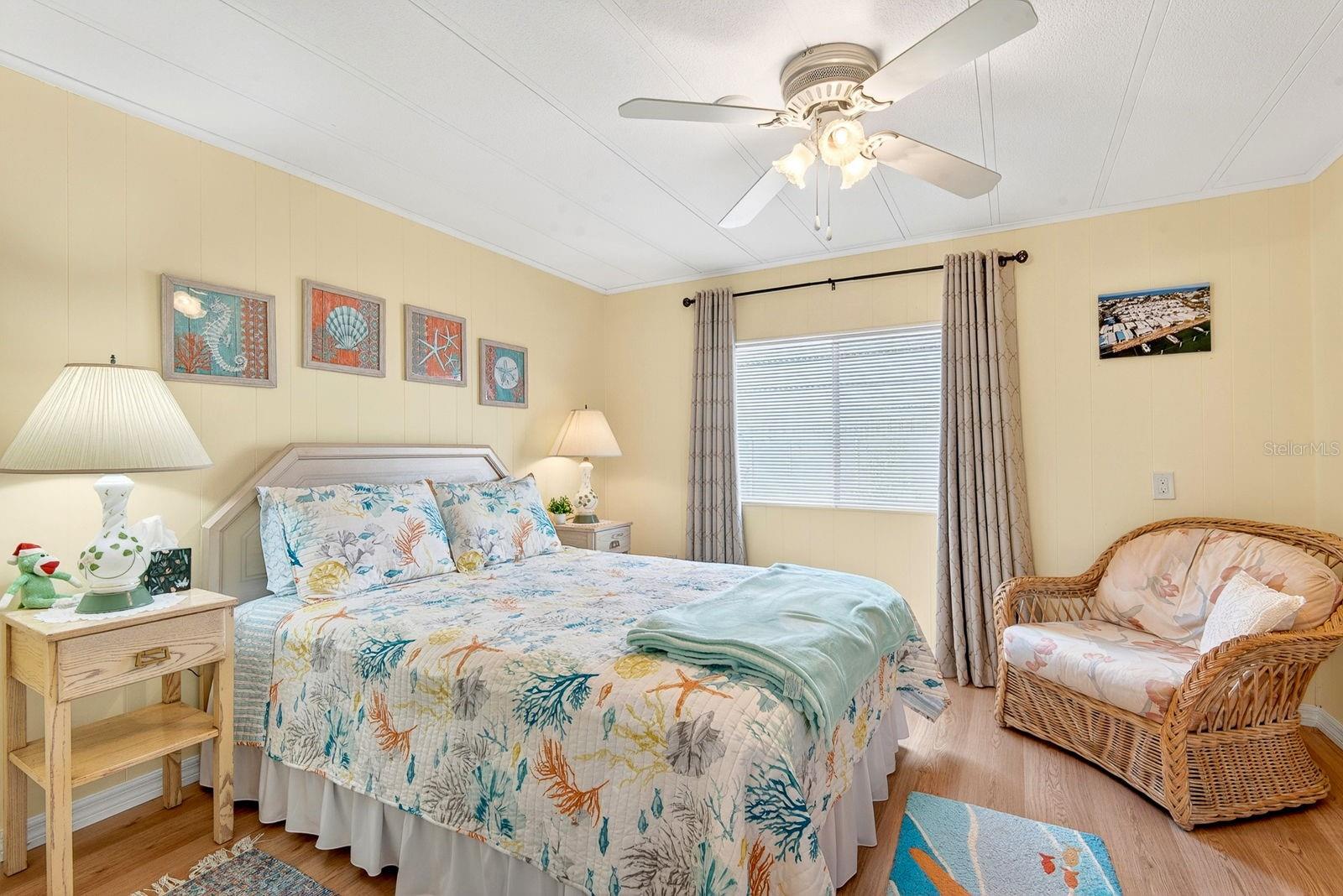 PALMA SOLA SHORES - Residential