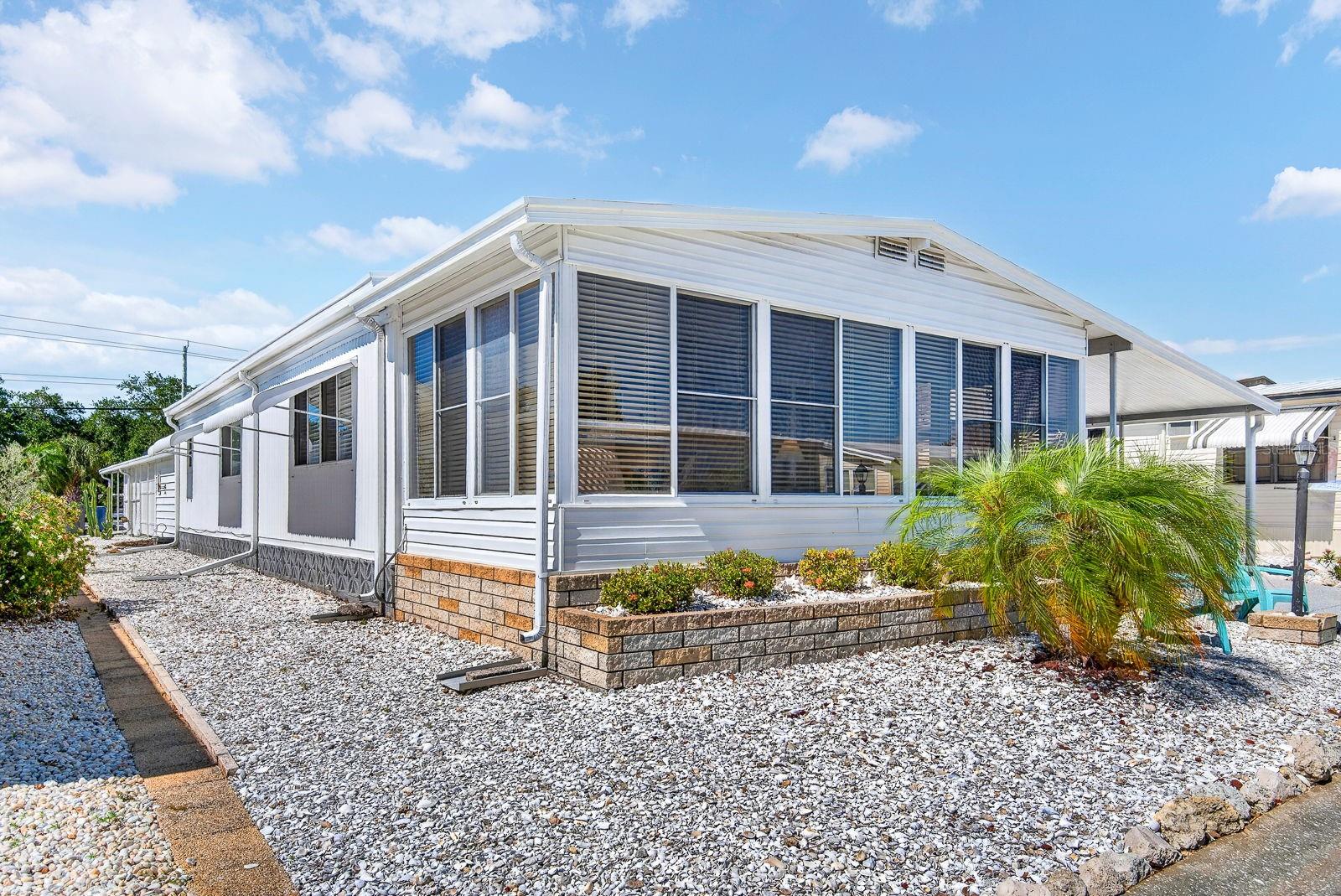 PALMA SOLA SHORES - Residential