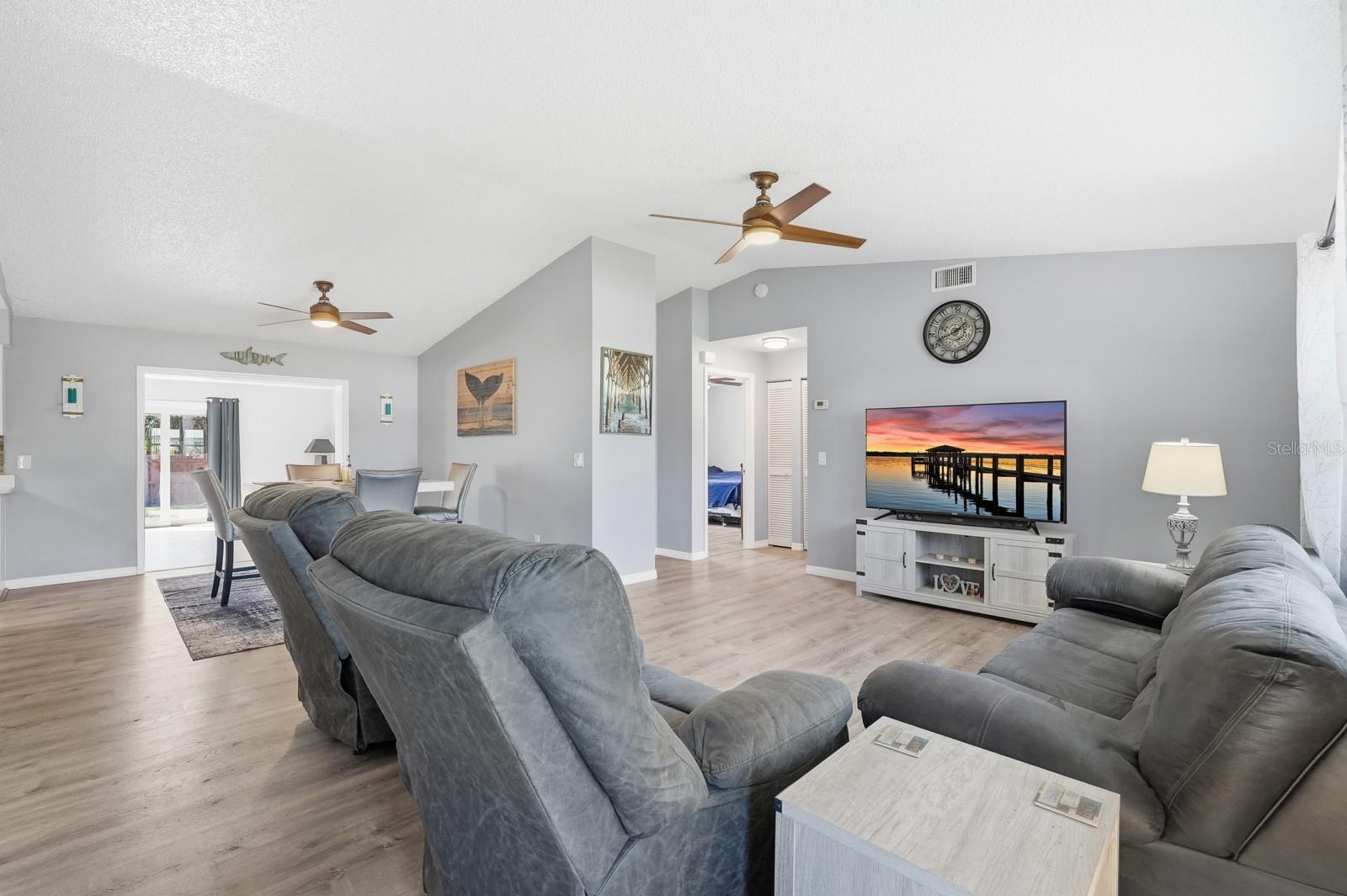 FLORIDA SHORES 23 REV - Residential