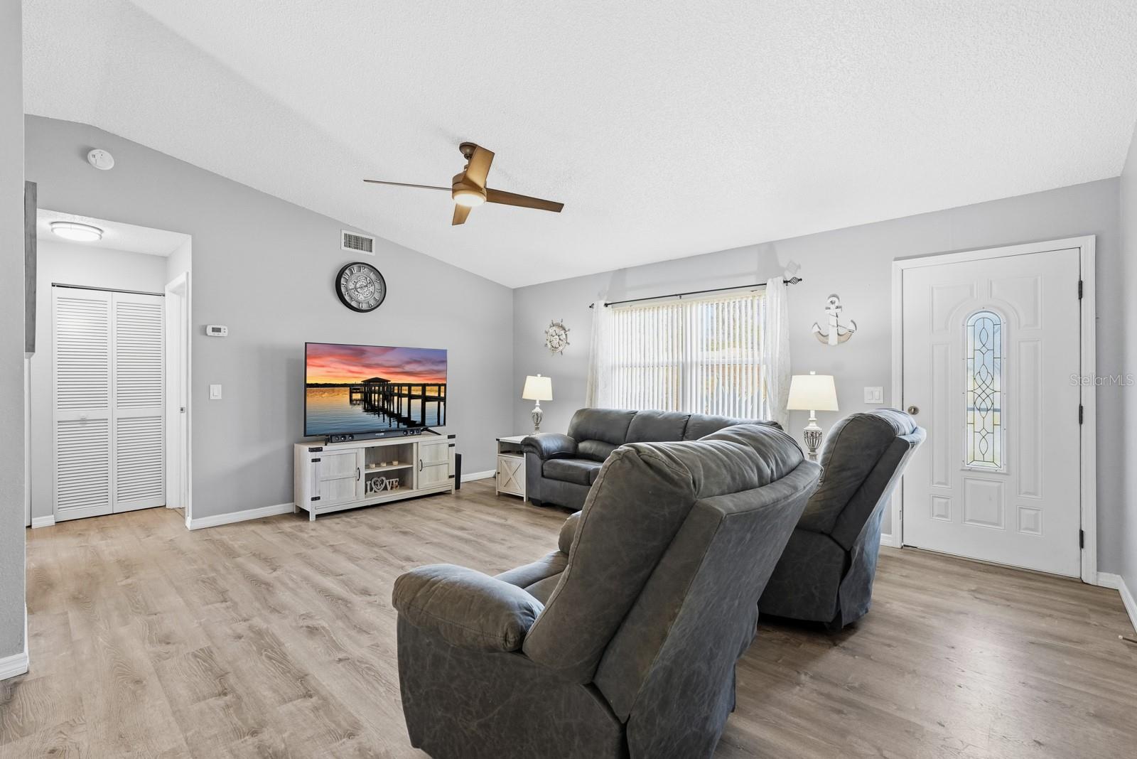 FLORIDA SHORES 23 REV - Residential