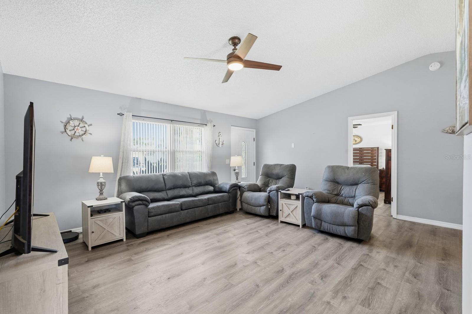 FLORIDA SHORES 23 REV - Residential