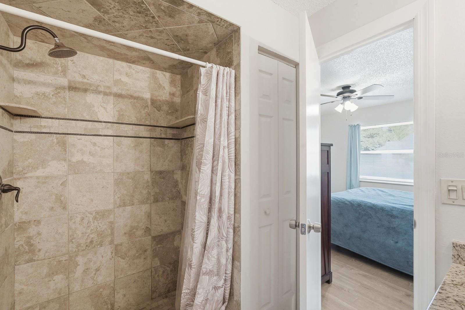 FLORIDA SHORES 23 REV - Residential