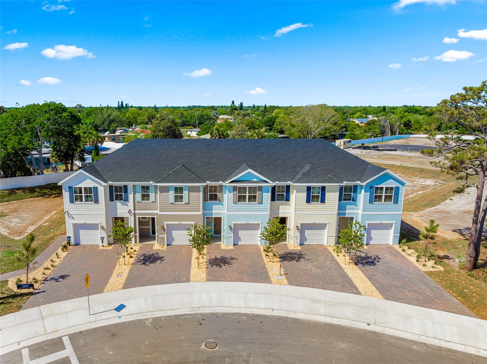 1695 KENDALL POINTE PLACE