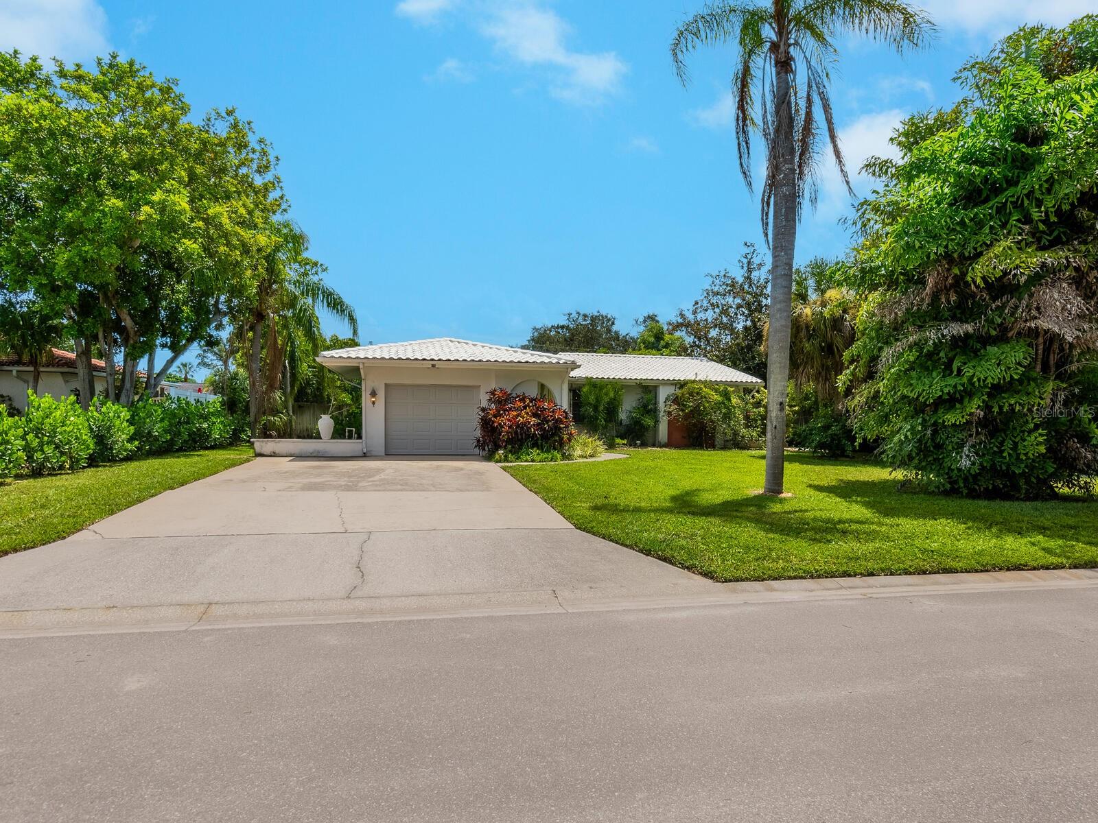 302 MENDEZ DRIVE