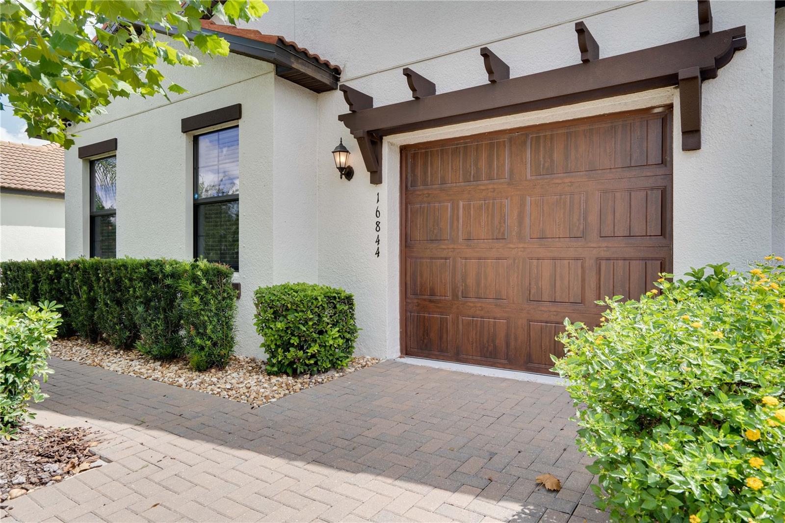 FOREST BROOKE ACTIVE ADULT PH - Residential Lease