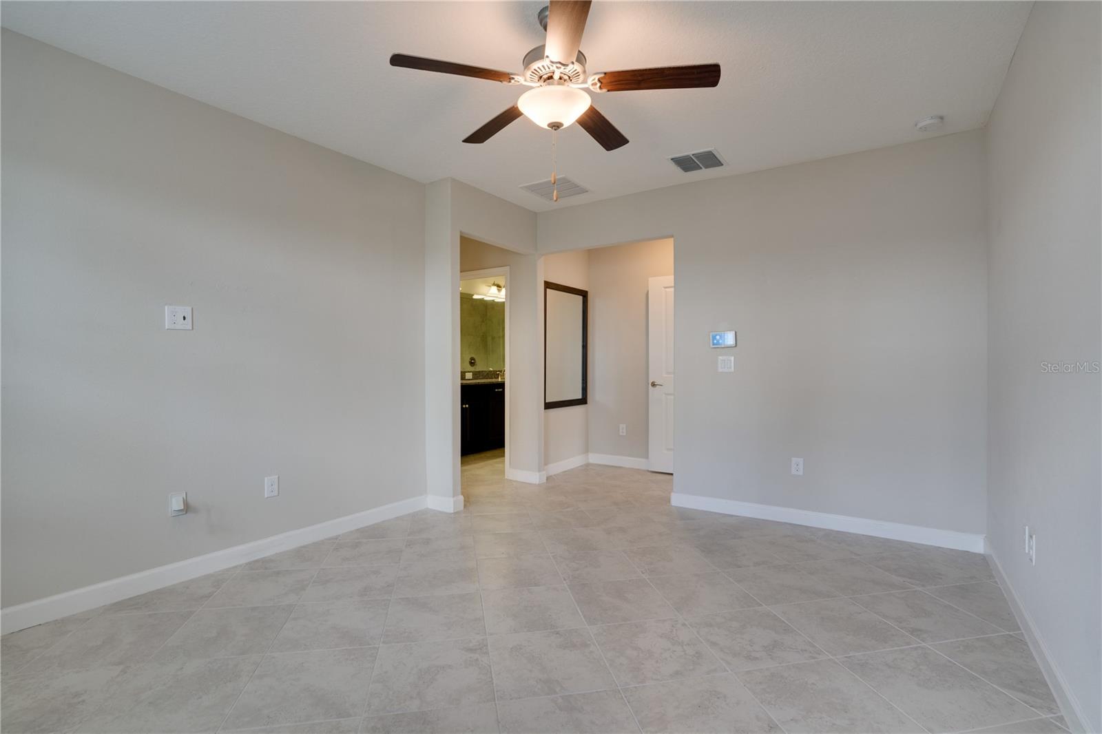 FOREST BROOKE ACTIVE ADULT PH - Residential Lease