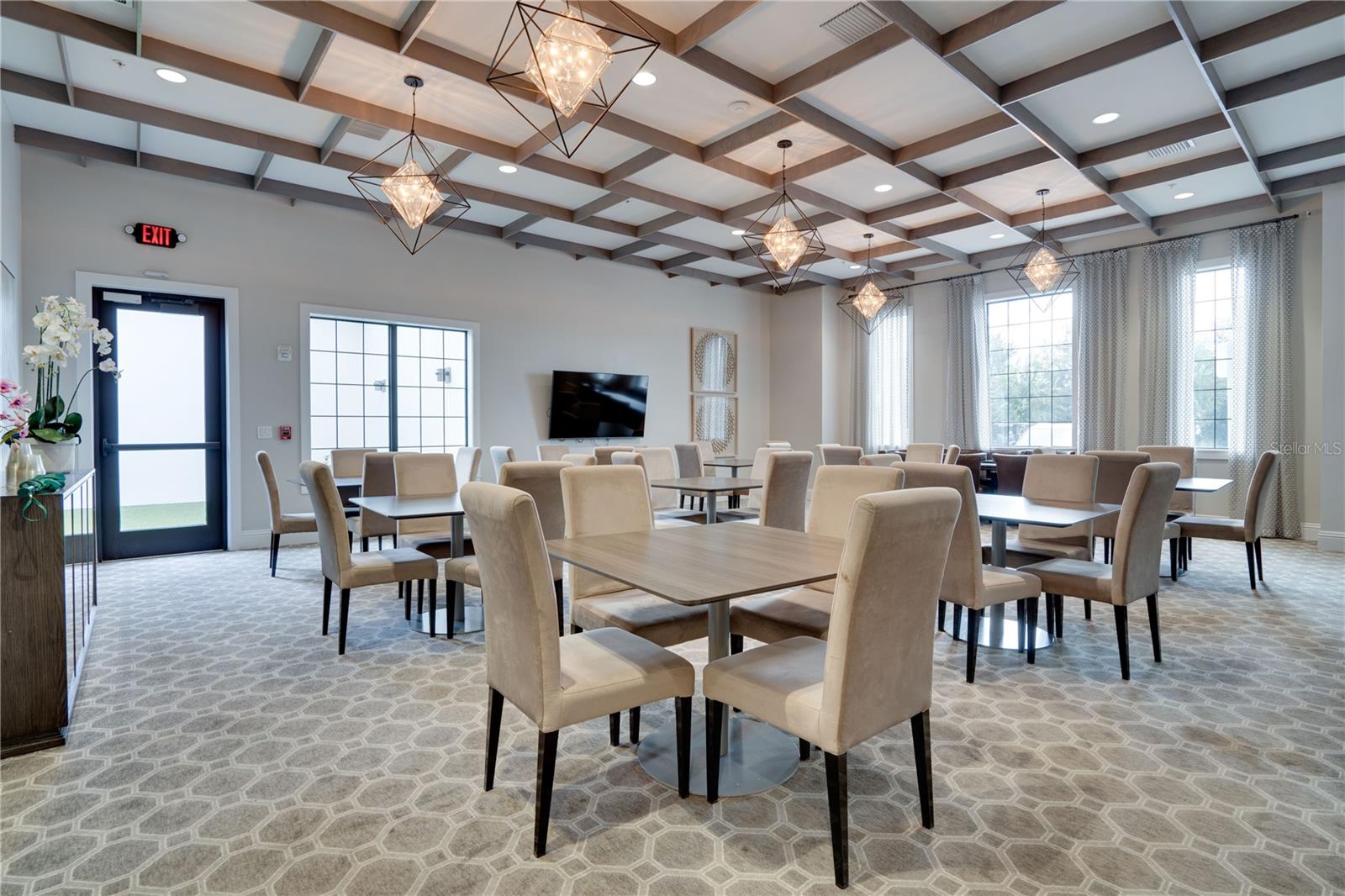 FOREST BROOKE ACTIVE ADULT PH - Residential Lease