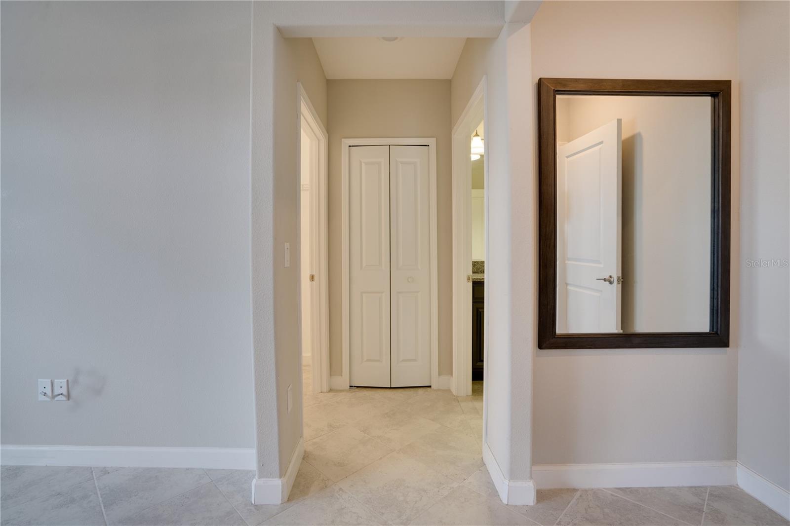 FOREST BROOKE ACTIVE ADULT PH - Residential Lease