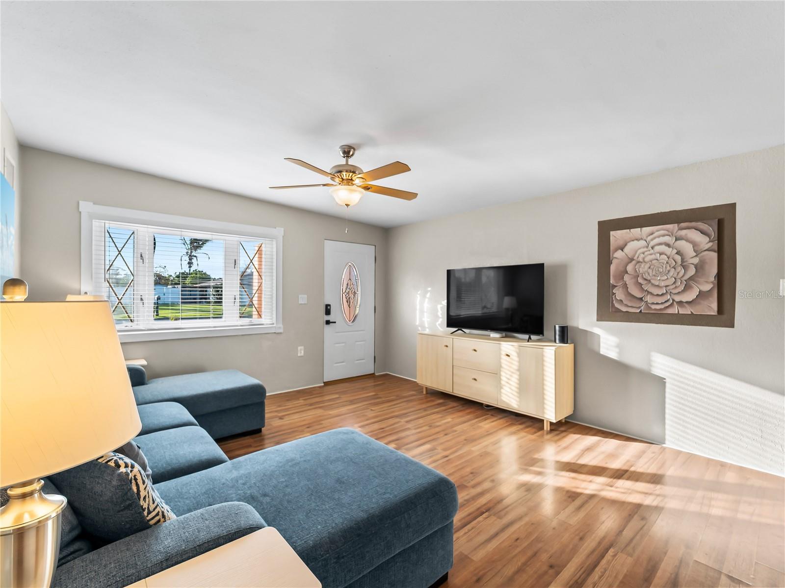 SOUTH VENICE - Residential