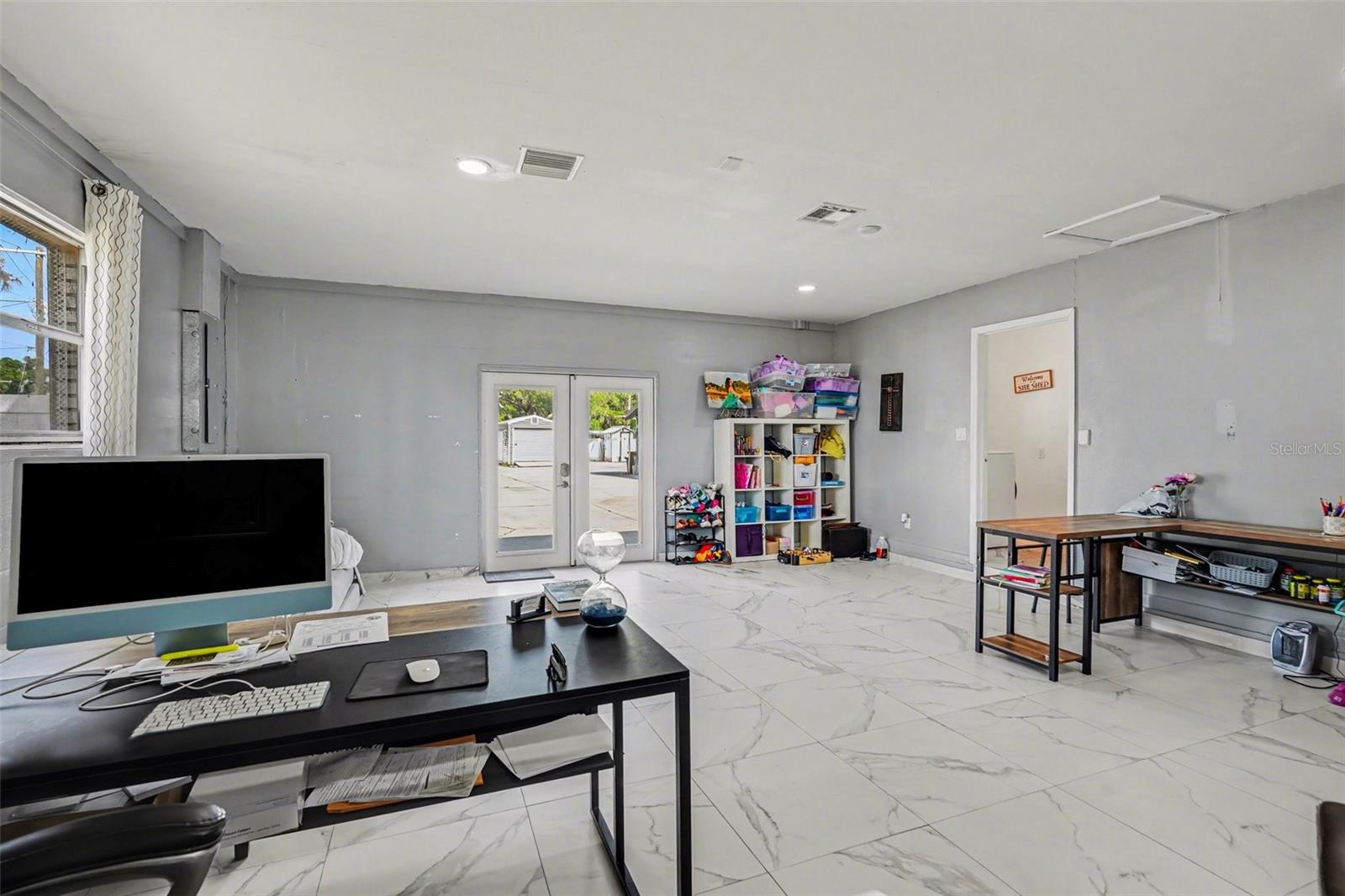 GALLERY GARDENS - Residential