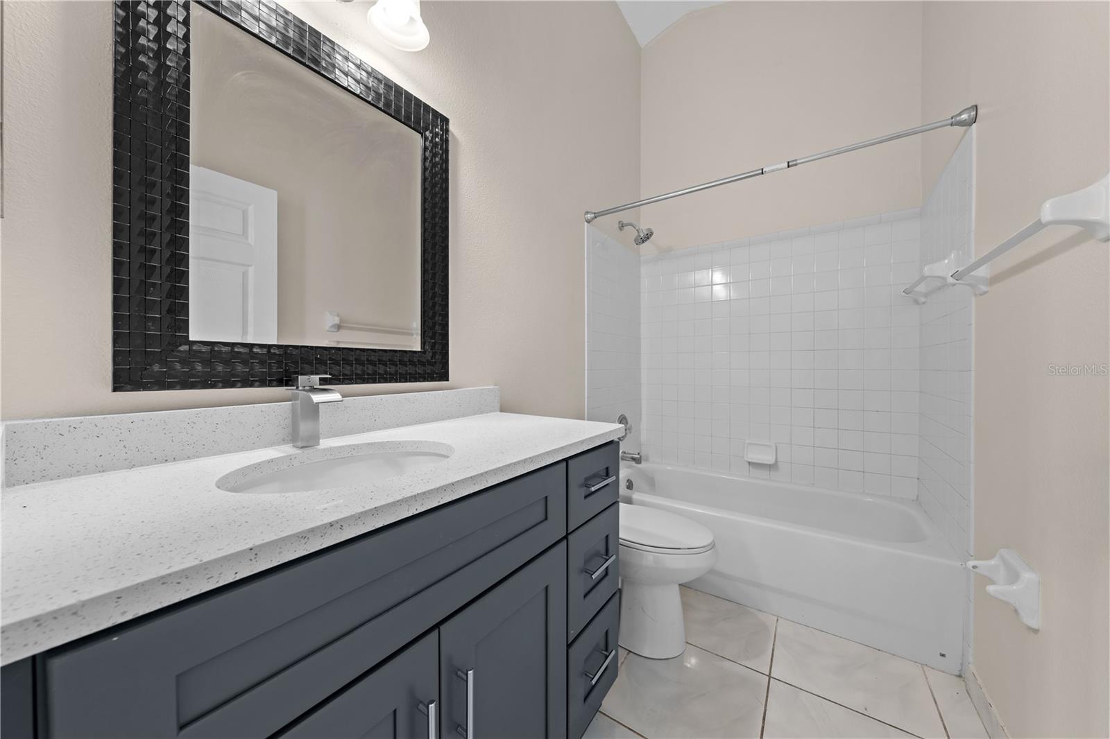 MARISOL PH 2 - Residential Lease