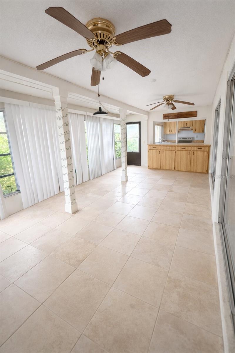 BEACON WOODS VILLAGE - Residential