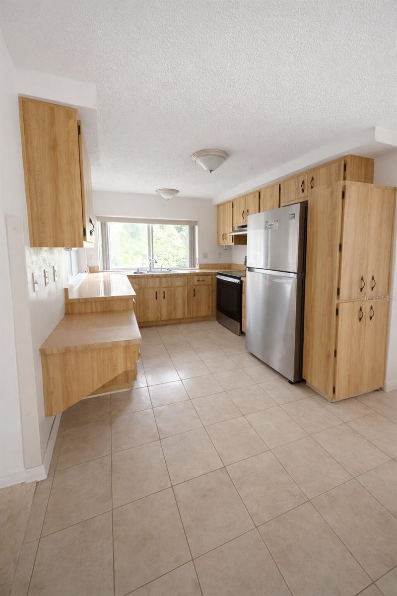 BEACON WOODS VILLAGE - Residential